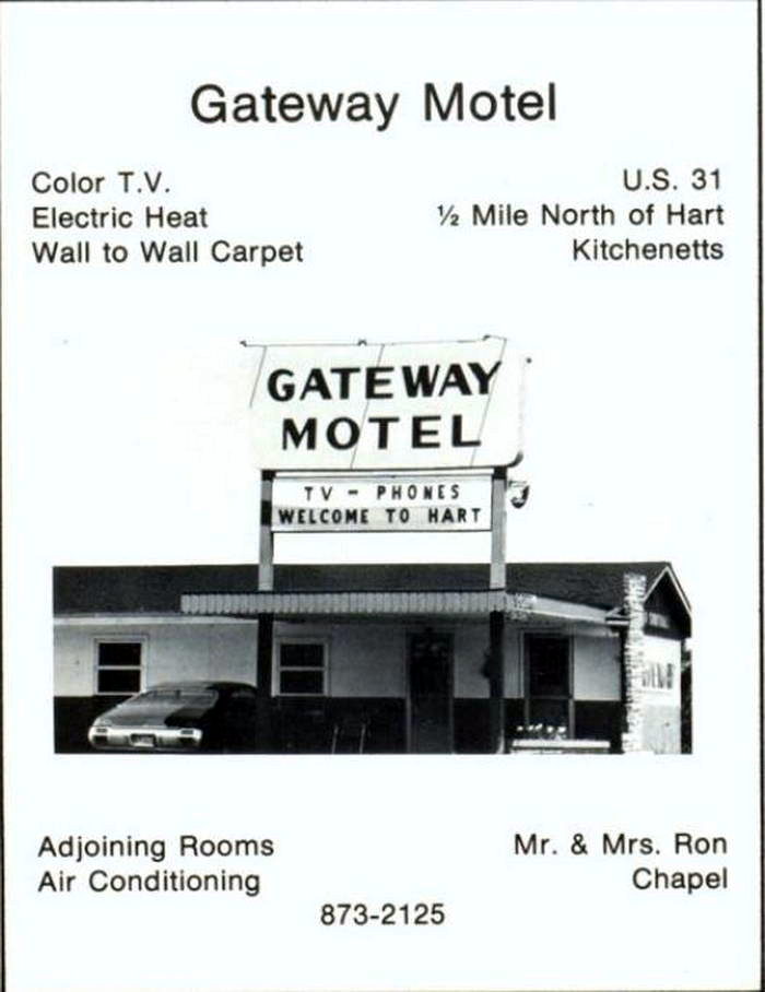 Gateway Motel - 1973 High School Yearbook Ad (newer photo)